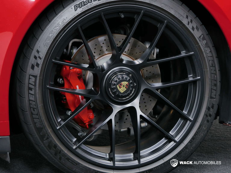 Porsche 991.2 Carrera 4 GTS