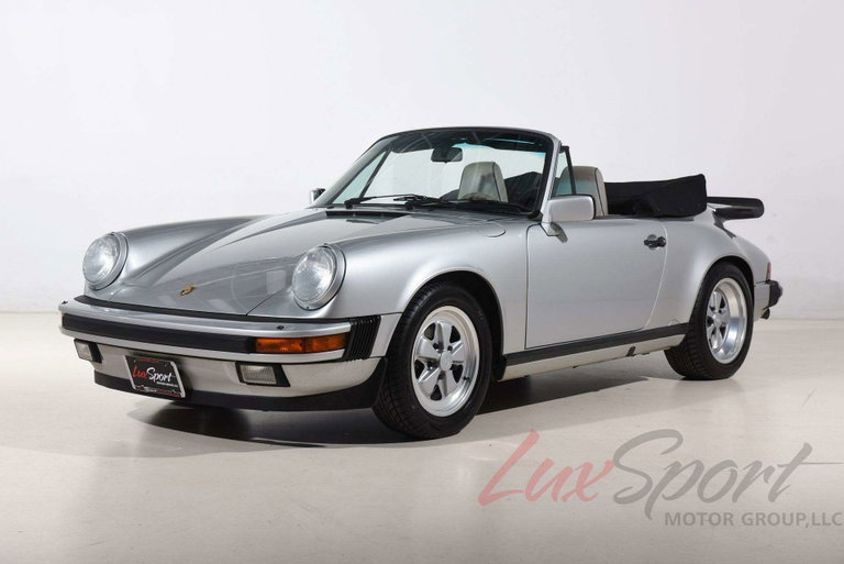Porsche 911 Carrera 3.2 