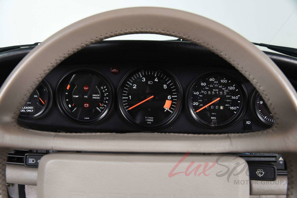 Porsche 911 Carrera 3.2 (US)