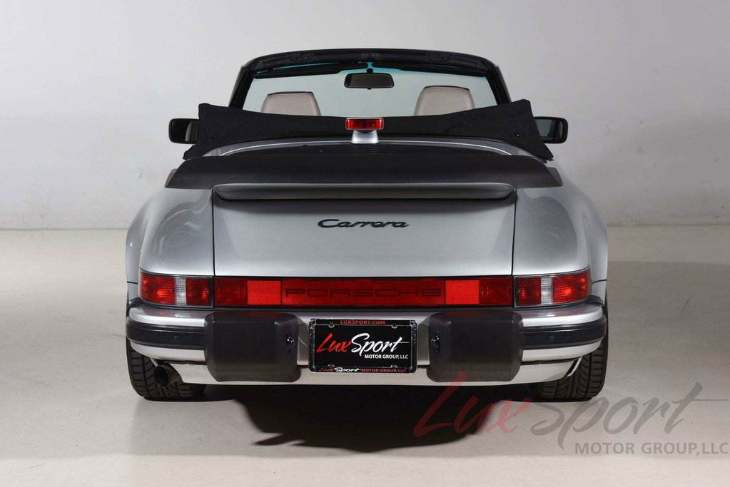 Porsche 911 Carrera 3.2 (US)