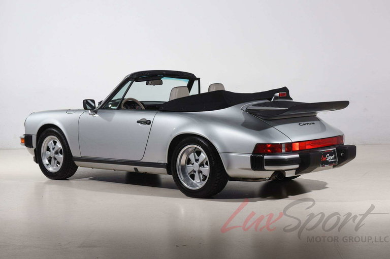 Porsche 911 Carrera 3.2 (US)