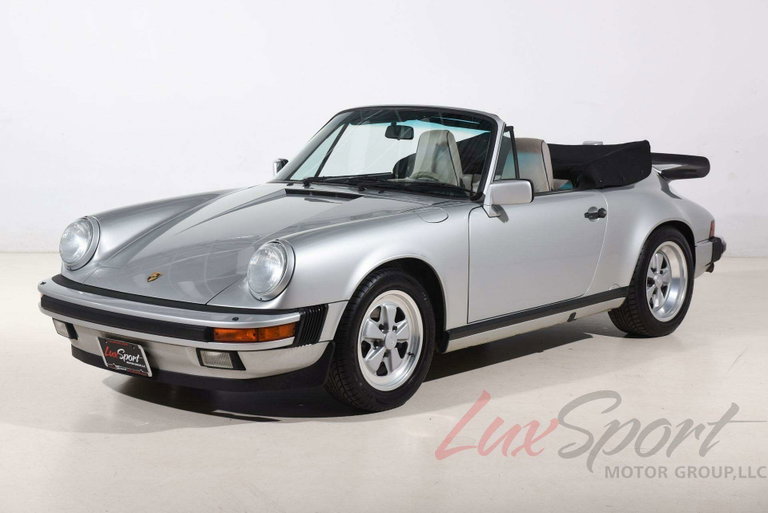 Porsche 911 Carrera 3.2 (US)