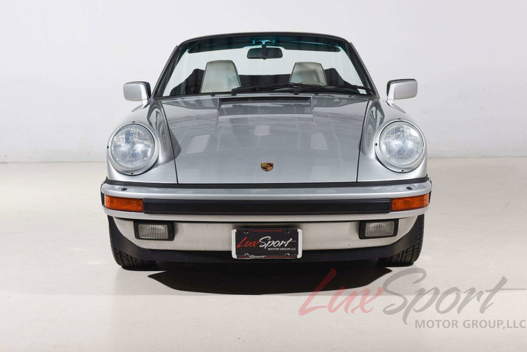 Porsche 911 Carrera 3.2 (US)