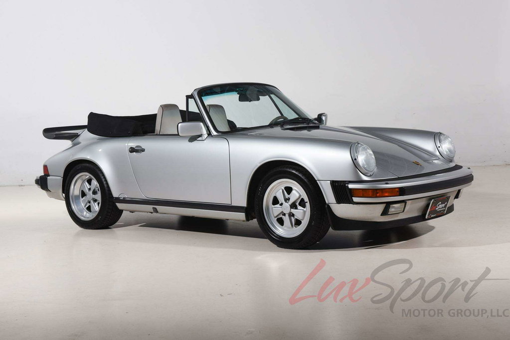 Porsche 911 Carrera 3.2 (US)