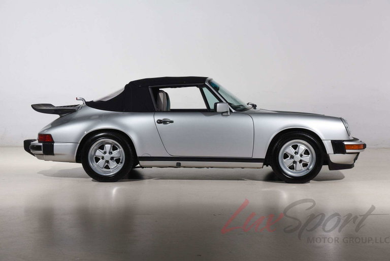 Porsche 911 Carrera 3.2 (US)