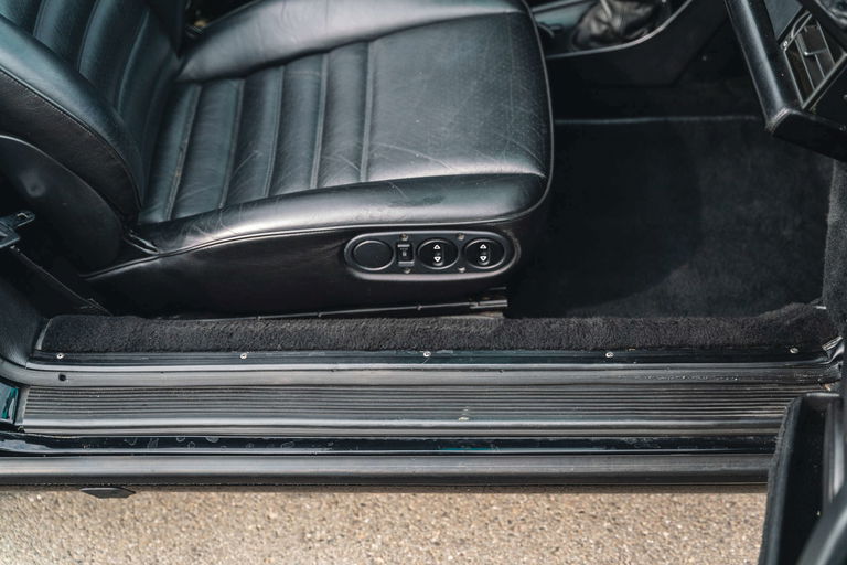 Porsche 911 Carrera 3.2 (US)