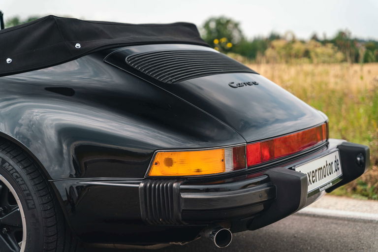 Porsche 911 Carrera 3.2 (US)