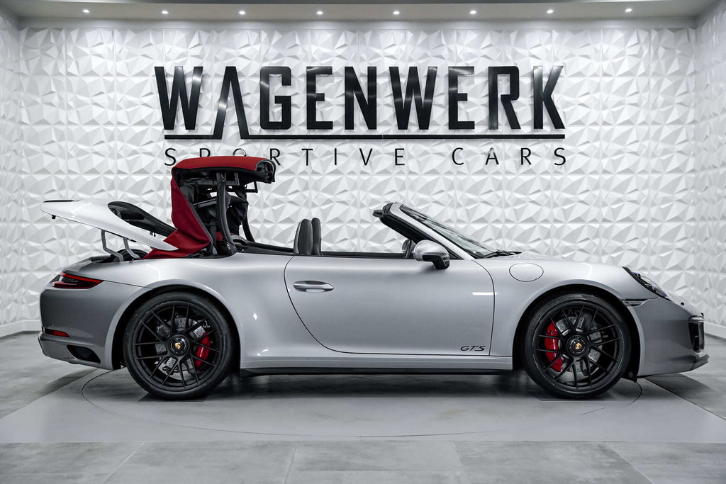 Porsche 991.2 Carrera GTS