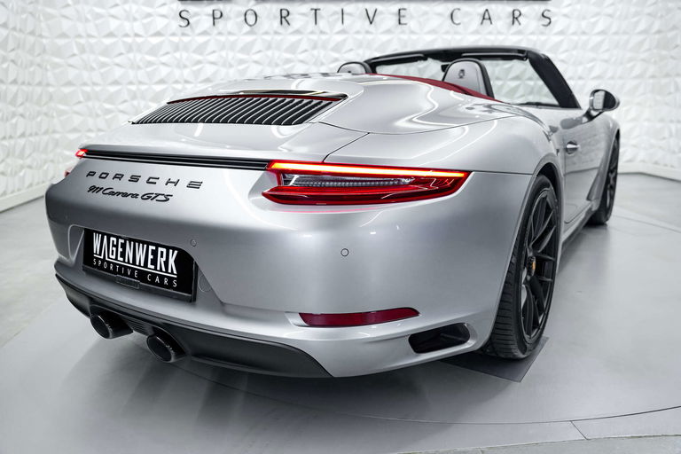 Porsche 991.2 Carrera GTS