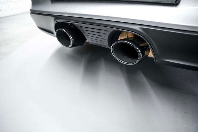 Porsche 991.2 Carrera GTS