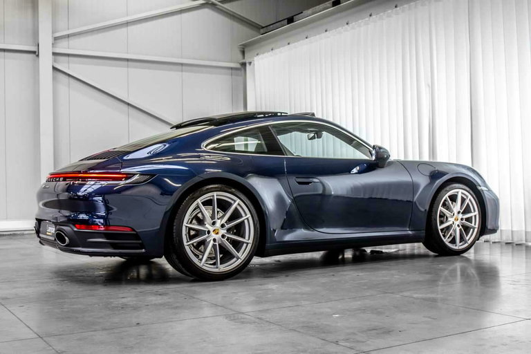 Porsche 992 Carrera