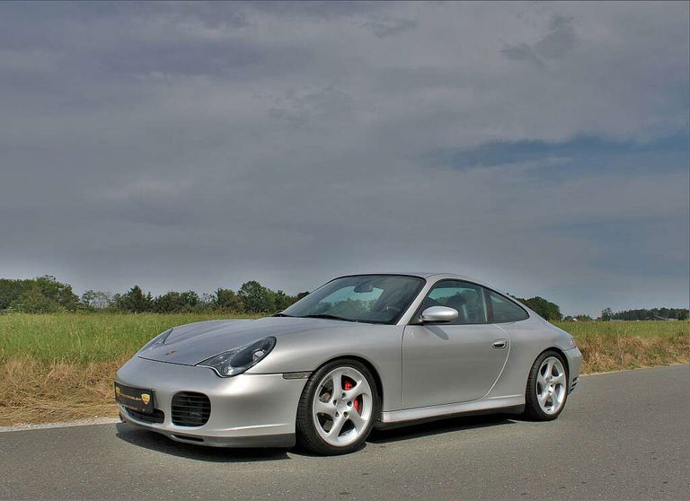 Porsche 996 Carrera 4S