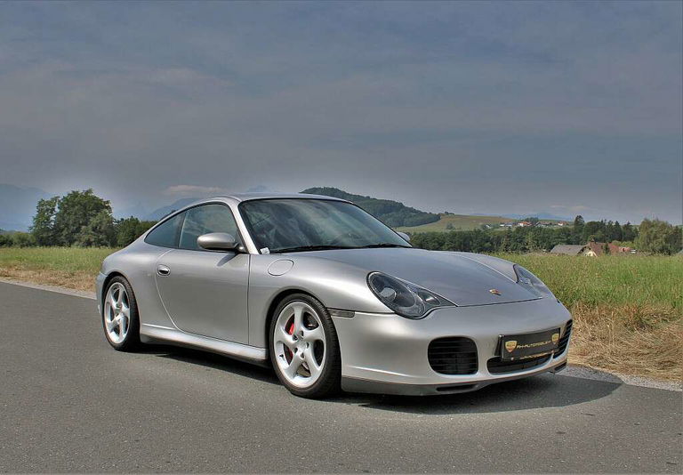 Porsche 996 Carrera 4S