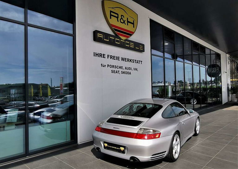 Porsche 996 Carrera 4S
