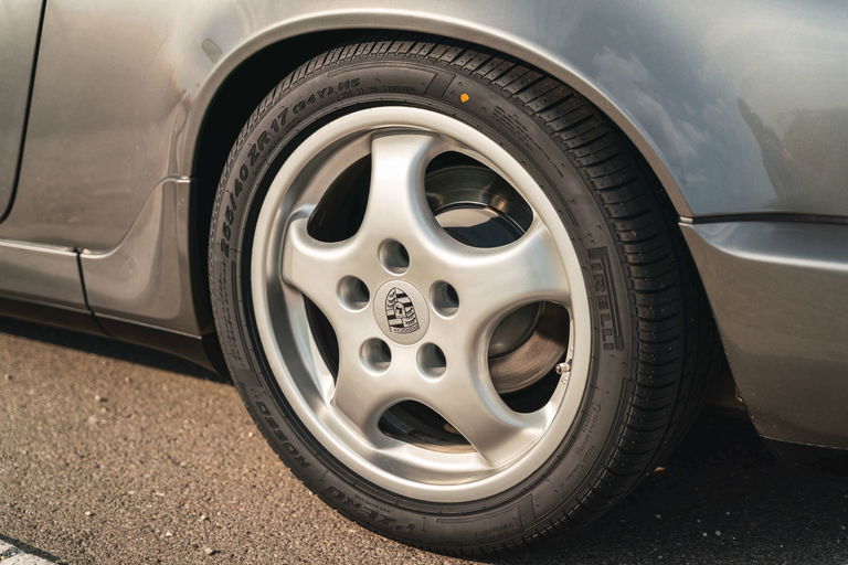 Porsche 964 Carrera 2