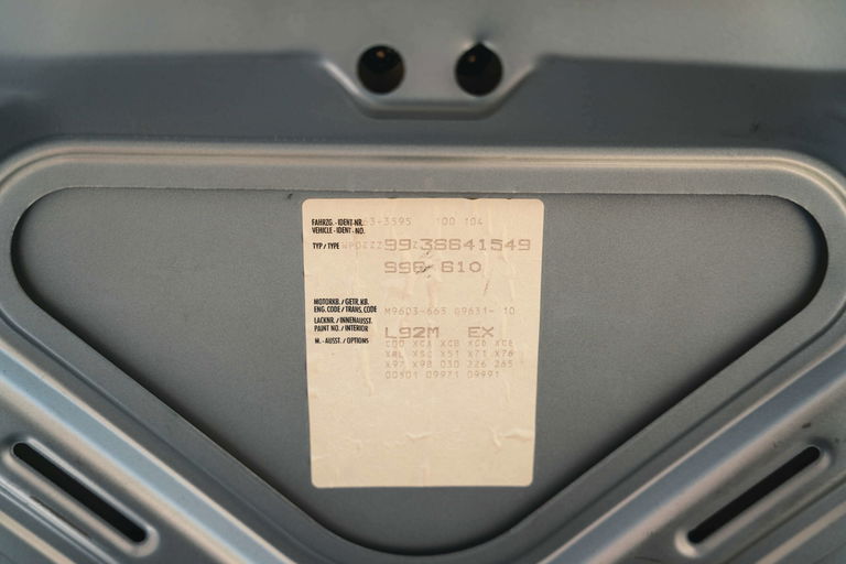 Porsche 996 Carrera 4