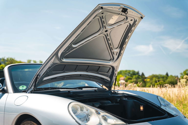 Porsche 996 Carrera 4