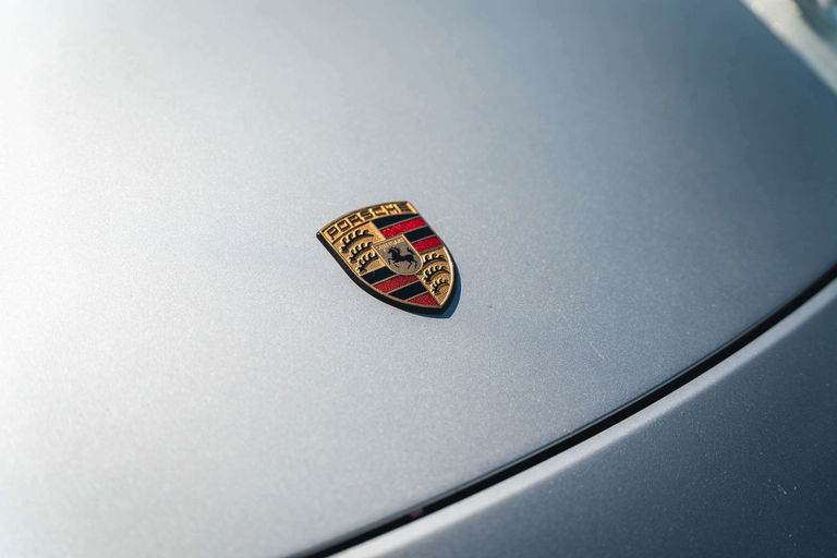 Porsche 996 Carrera 4