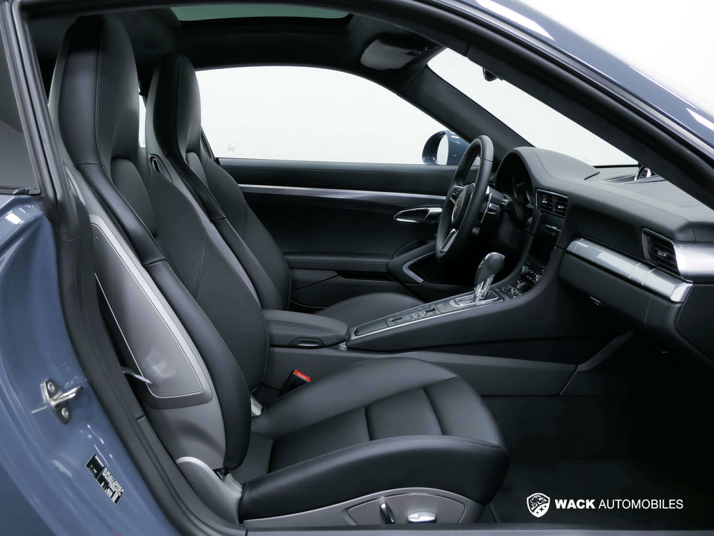 Porsche 991 Carrera 4