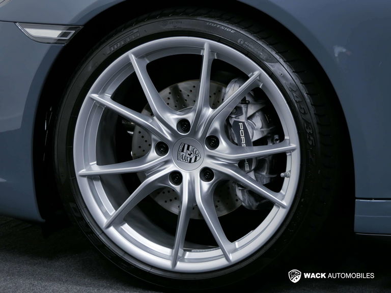 Porsche 991 Carrera 4