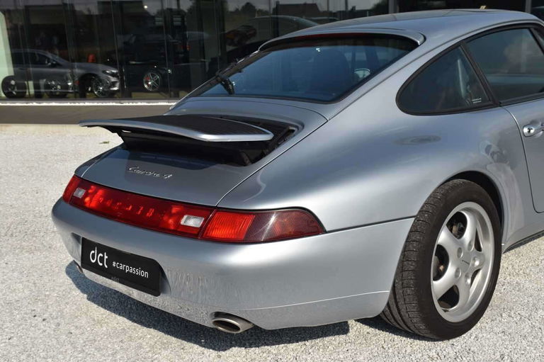 Porsche 993 Carrera 4