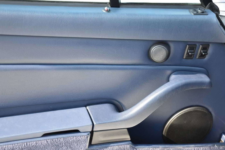 Porsche 993 Carrera 4
