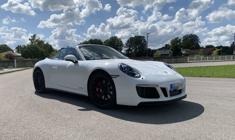 Porsche 991.2 Carrera GTS