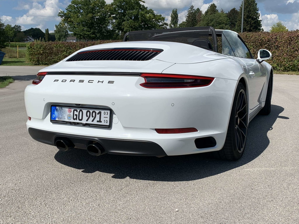 Porsche 991.2 Carrera GTS