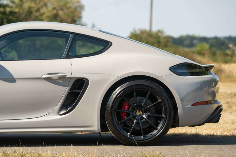 Porsche 718 Cayman GTS 4.0