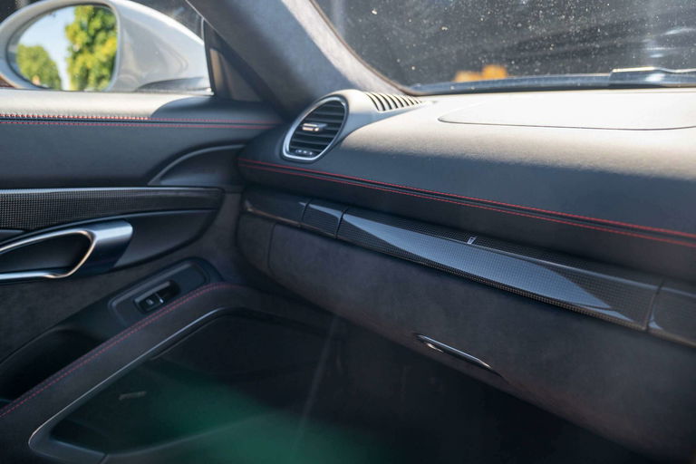 Porsche 718 Cayman GTS 4.0