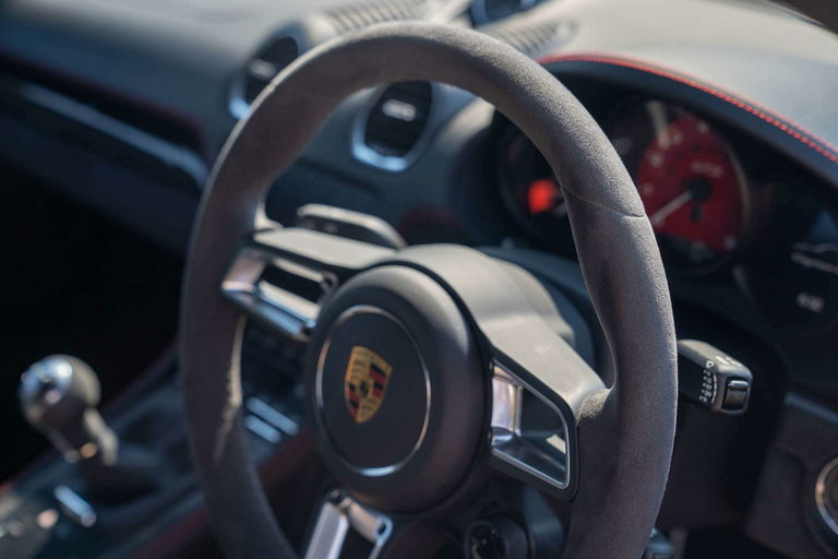 Porsche 718 Cayman GTS 4.0