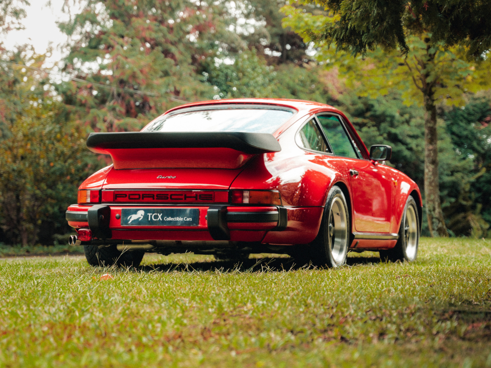 Porsche 911 Turbo 3.3