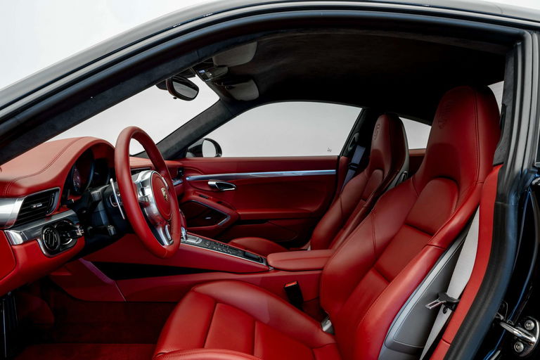 Porsche 991 Carrera 4S