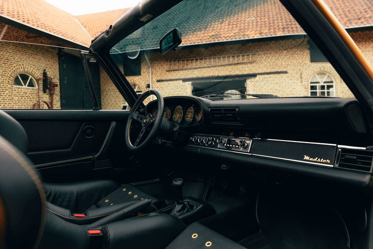 Porsche 911 Backdate