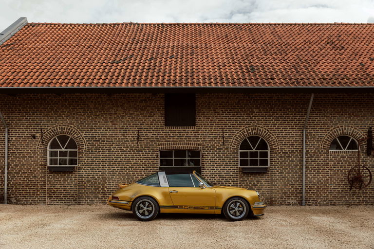 Porsche 911 Backdate