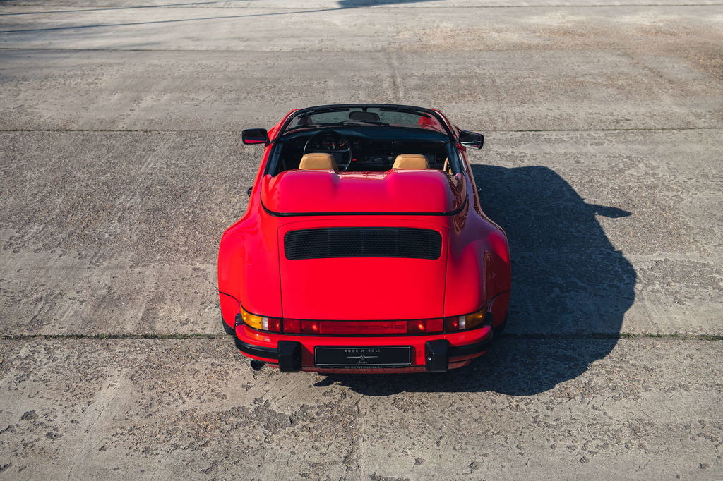 Porsche 911 Carrera 3.2 Speedster
