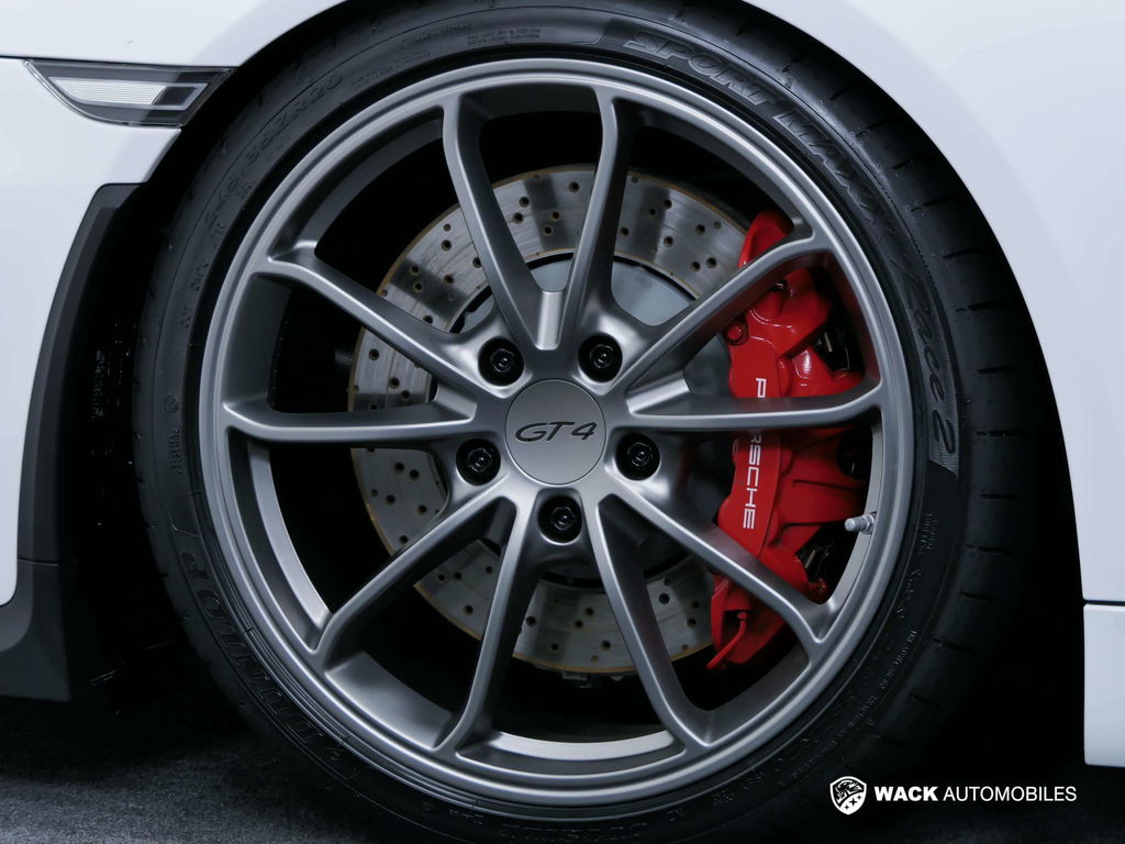 Porsche 981 Cayman GT4