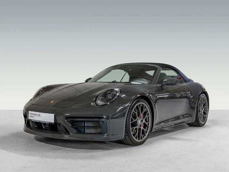 Porsche 992 Carrera 4S