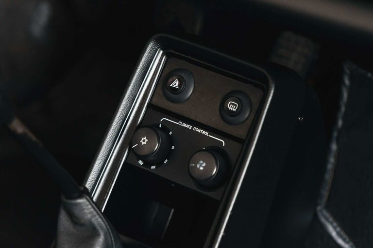 Porsche 911 Carrera 3.2 (US)