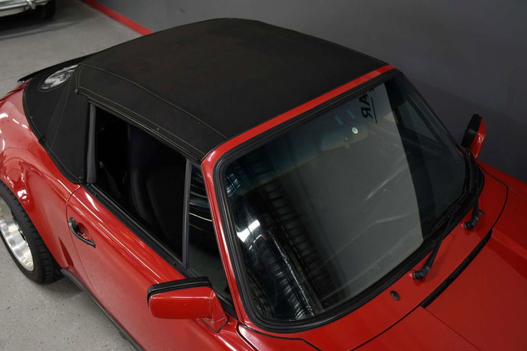 Porsche 911 Carrera 3.2 (US)