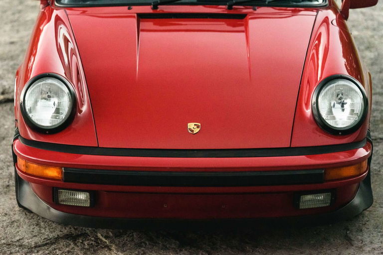 Porsche 911 Carrera 3.2 (US)