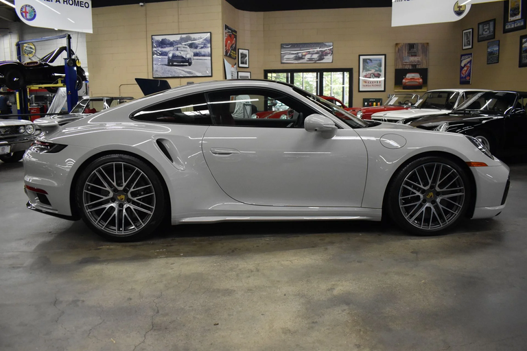 Porsche 992 Turbo S