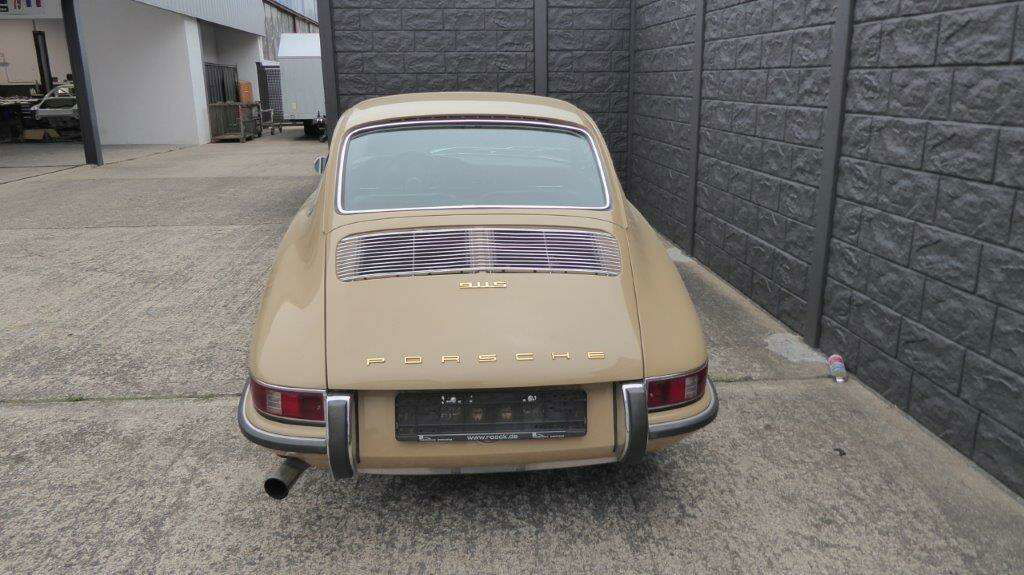 Porsche 911 S (F-Modell)