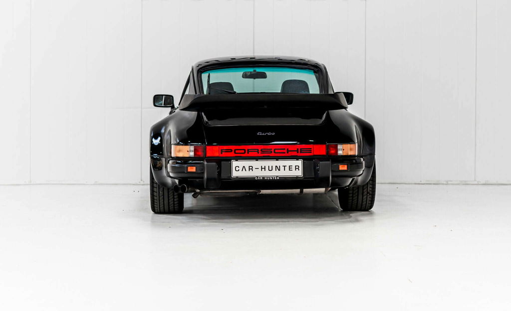 Porsche 911 Turbo 3.3