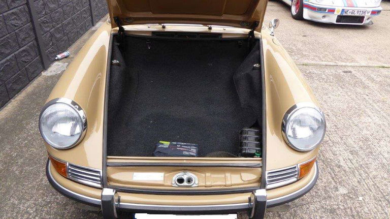 Porsche 911 S (F-Modell)