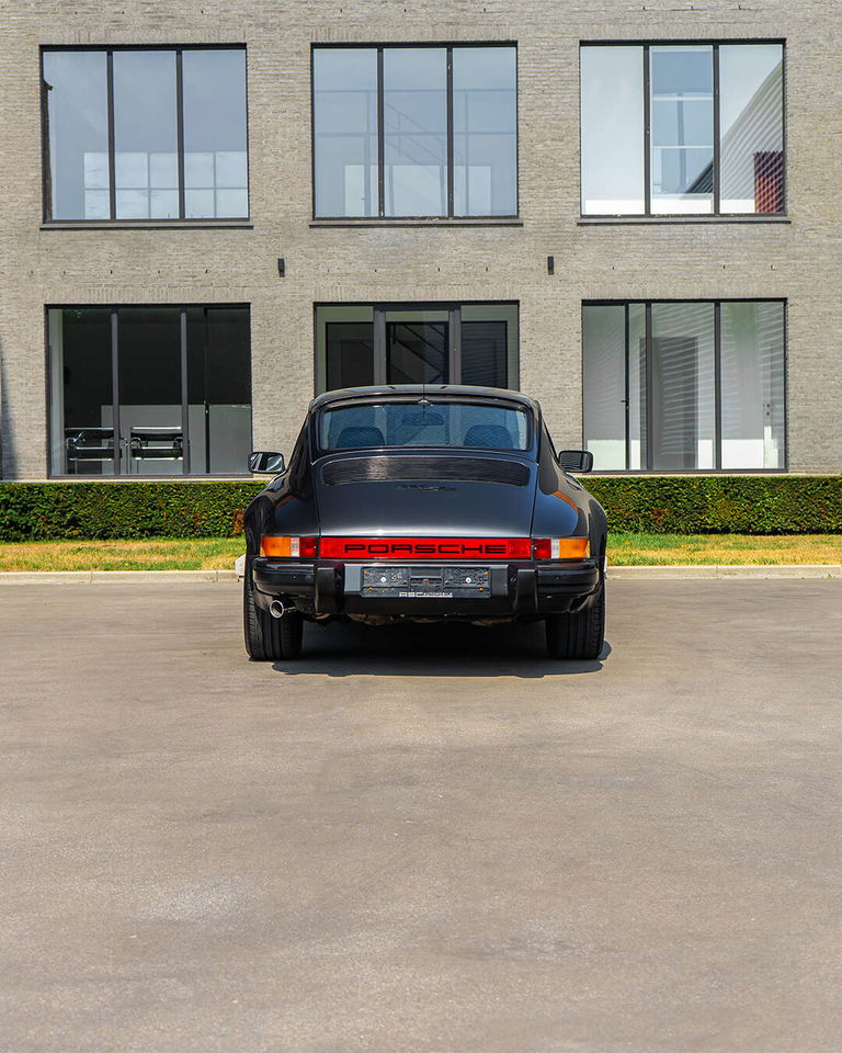 Porsche 911 SC