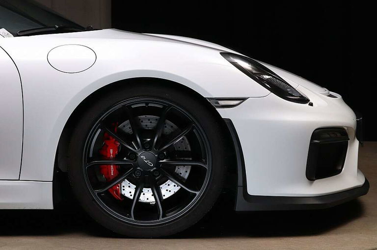 Porsche 981 Cayman GT4