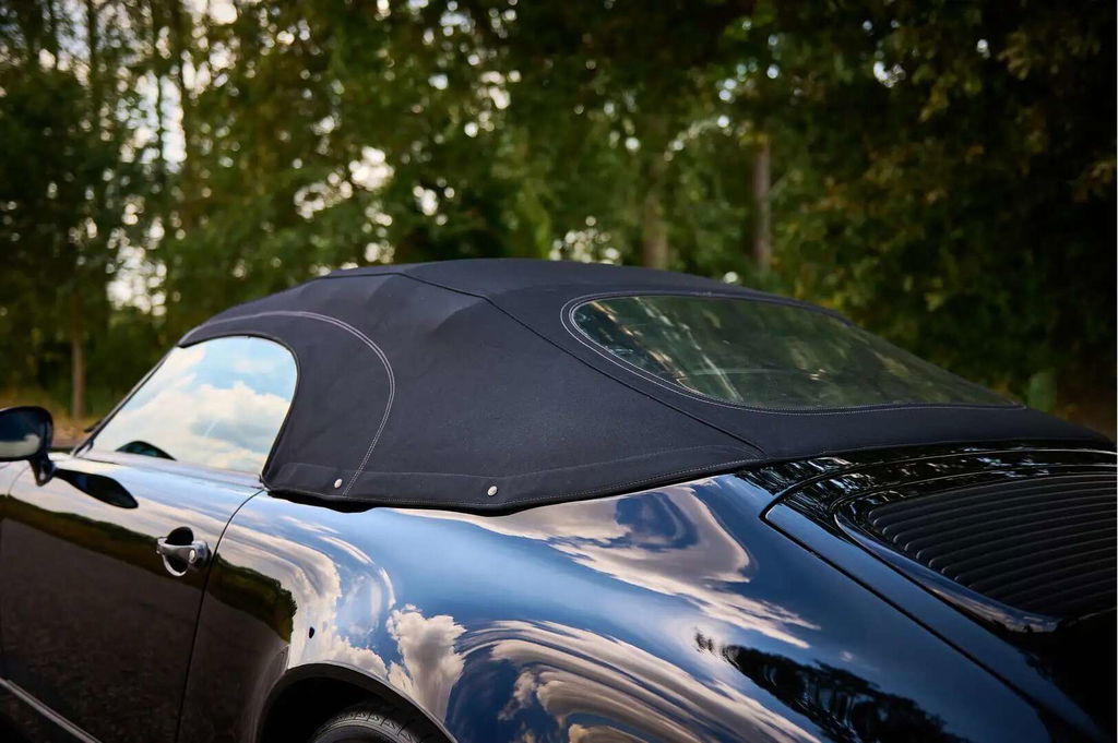 Porsche 964 Carrera 2 Speedster