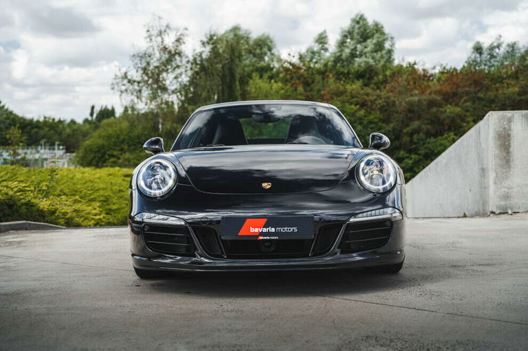 Porsche 991 Carrera 4 GTS
