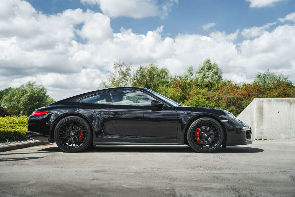 Porsche 991 Carrera 4 GTS
